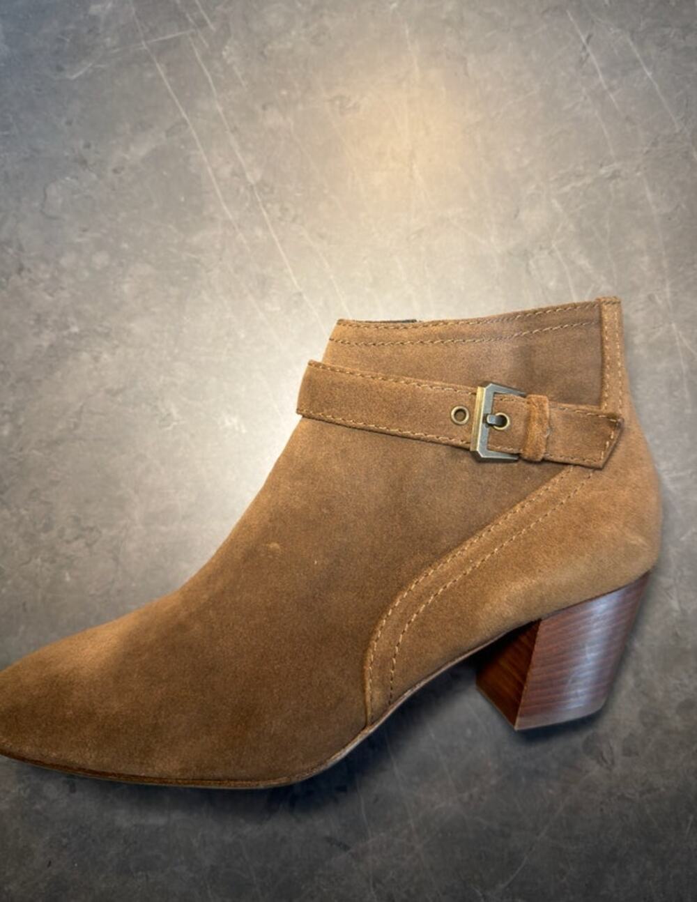 AQUATALIA Femme Weatherproof Brown/Taupe Suede Ankle Booties - Women's Size 9.5